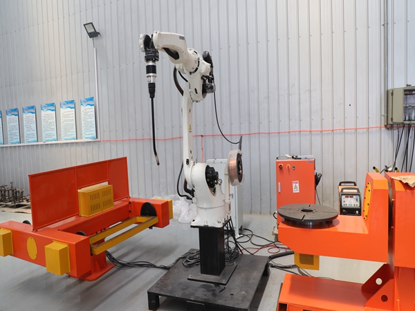 自动焊接装备中的点焊机械人可以应用在哪些行业 点焊机械人
