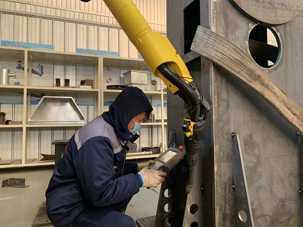 ɽ�����ӻ�е�˳���