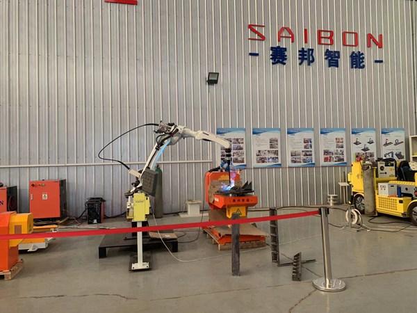 �ֲĻ����Զ�����װ�����ص�