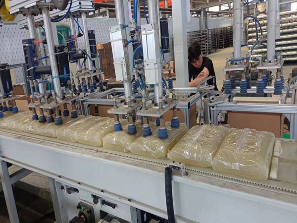 ��װ��Ʒ�Զ�������������