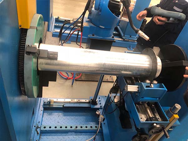 自动焊接装备可焊法兰管件 自动焊接装备可焊法兰管件