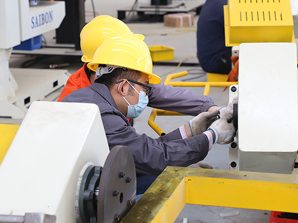 ���ӻ�е�˵�׼ȷά����������Щ����������