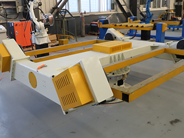 ���ӱ�λ��ƽ�Ȼ�ת