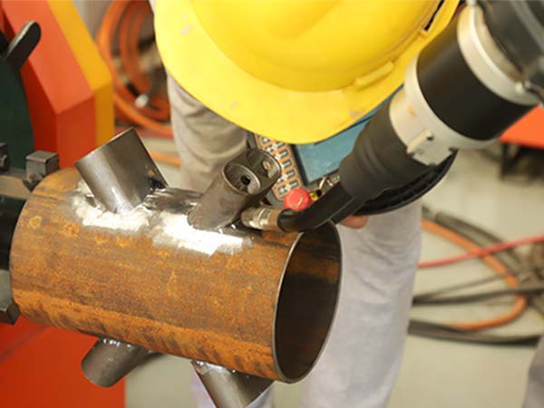 焊接机械人厂家带您相识焊接机械人的三种编程 焊接机械人厂家带您相识焊接机械人的三种编程