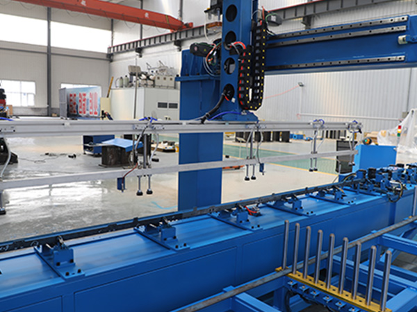 焊接机械人厂家生产实力比照 焊接机械人厂家生产实力比照