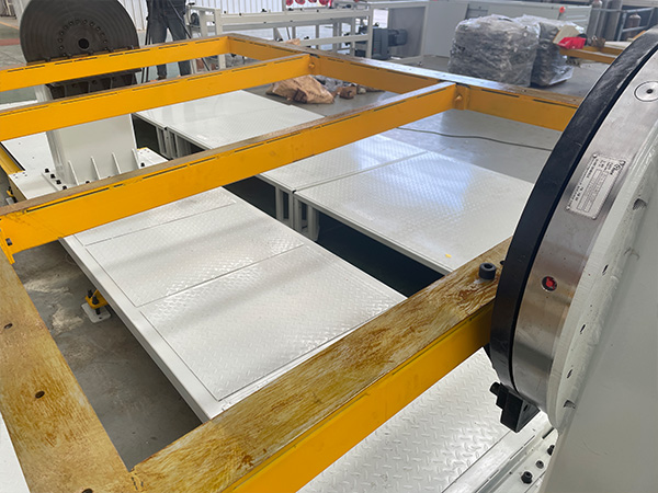 ���ӱ�λ��������