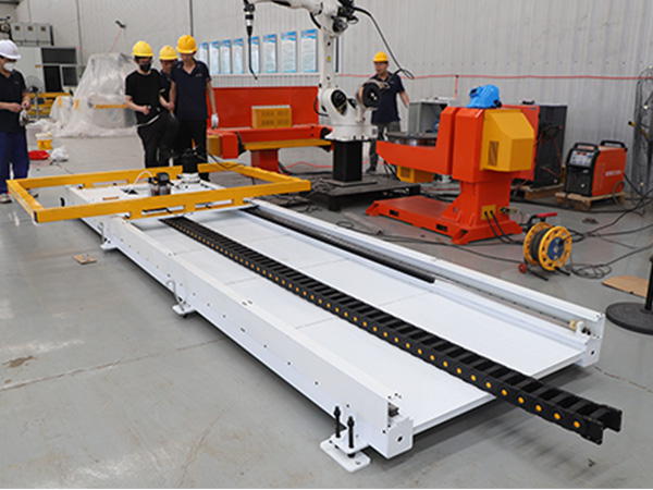 ��е�����ߵع��ע������