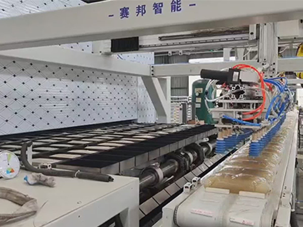 ÏäÌåÂë¶â×Ô¶¯»¯Éú²úÏß ÏäÌåÂë¶â×Ô¶¯»¯Éú²úÏß